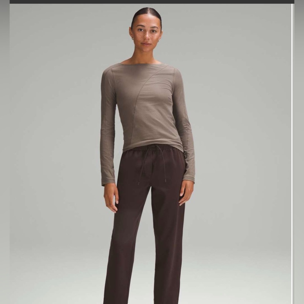 Lululemon luxtreme tapered leg mid rise pants